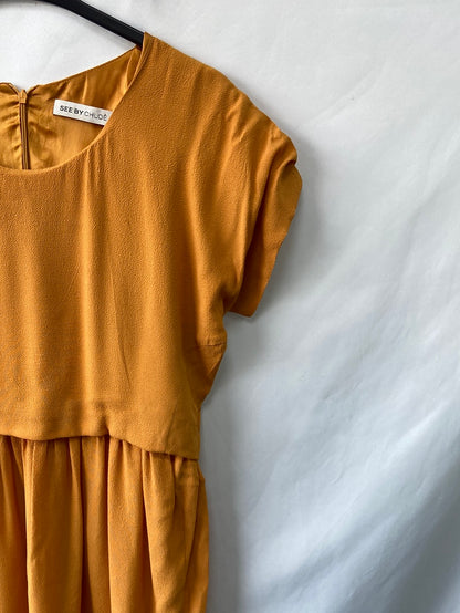 SEE BY CHLOÉ.Vestido corto mostaza T.38
