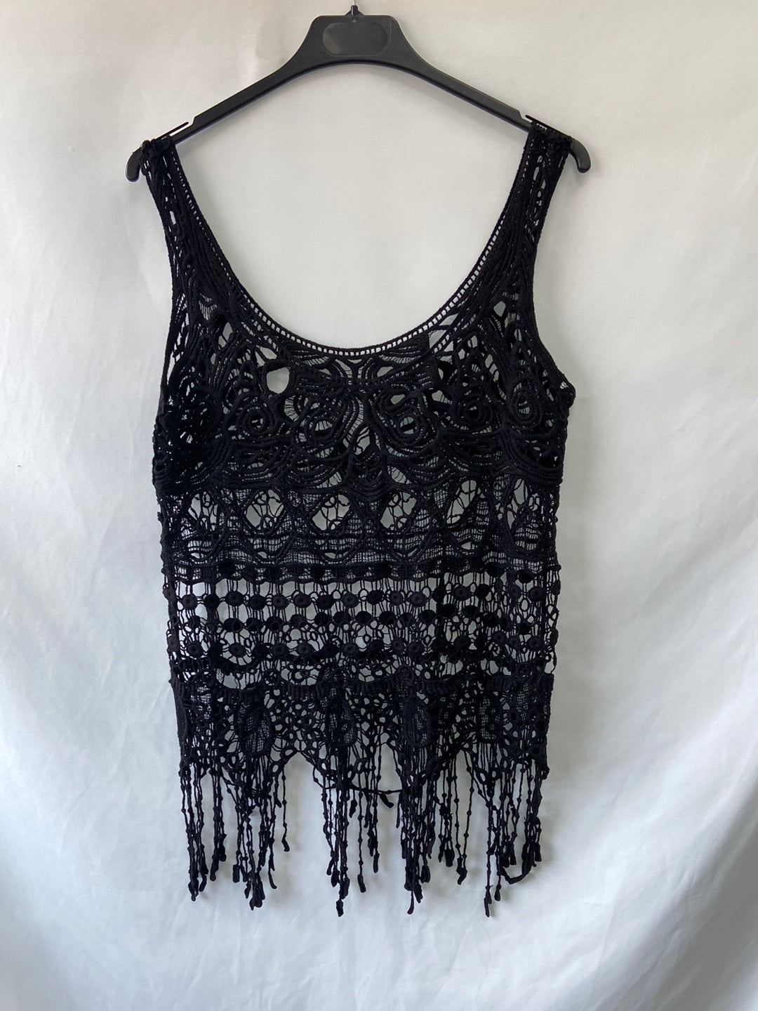 OTRAS.Top encaje negro T.M/L