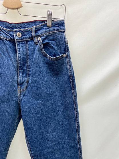PULL&BEAR.Vaqueros rectos T.36