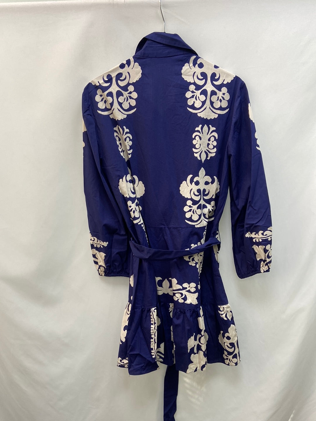 ZARA. vestido corto estampado T.M