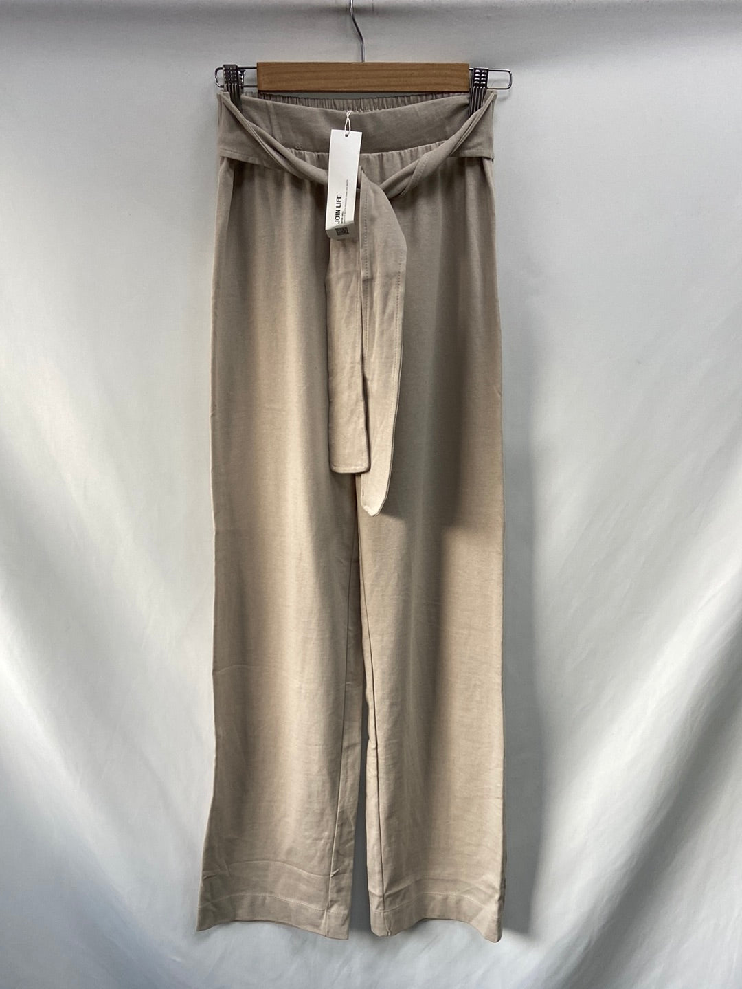 ZARA.Pantalones beiges punto T.s