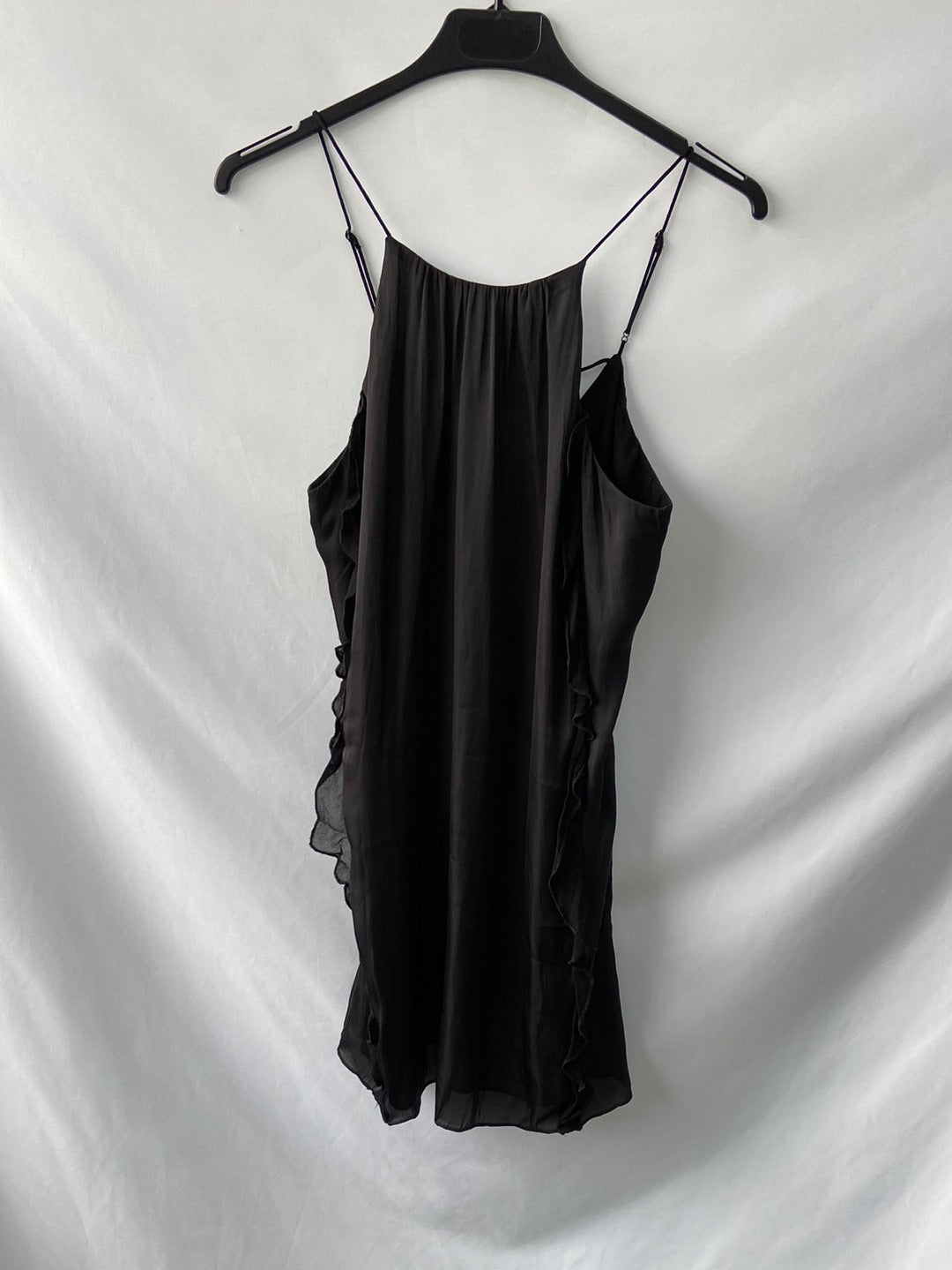 KIMCHI BLUE. Black strapless Ts dress