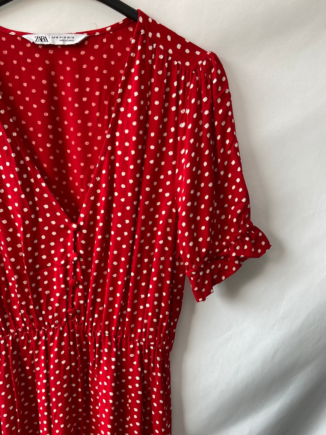 ZARA.Vestido midi lunares T.xs