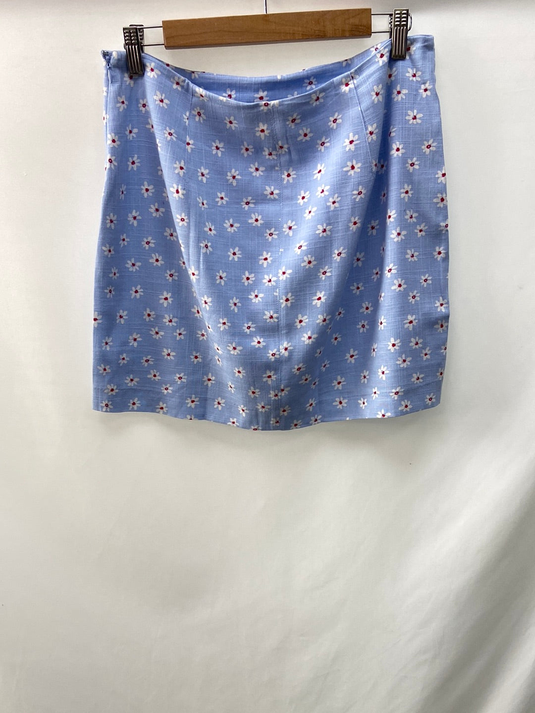 MANGO.Falda corta azul flores T.L