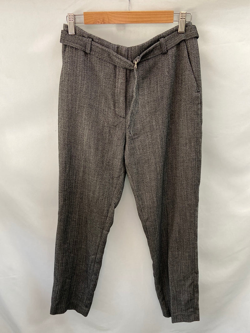H&M.Pantalones talla 38