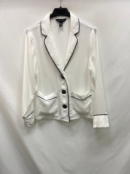 NEW LOOK.Camisa estilo pijamera T.34