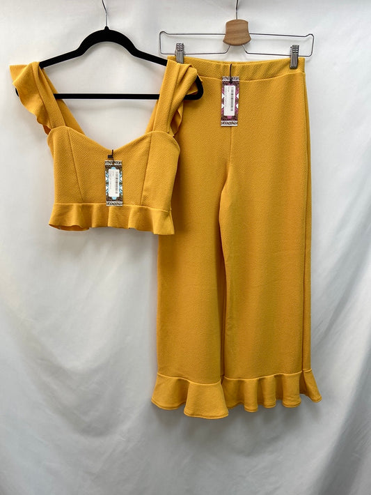 BOOHOO.Total look T.38