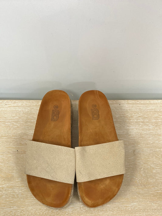 BOSANOVA.Zapatos T.39