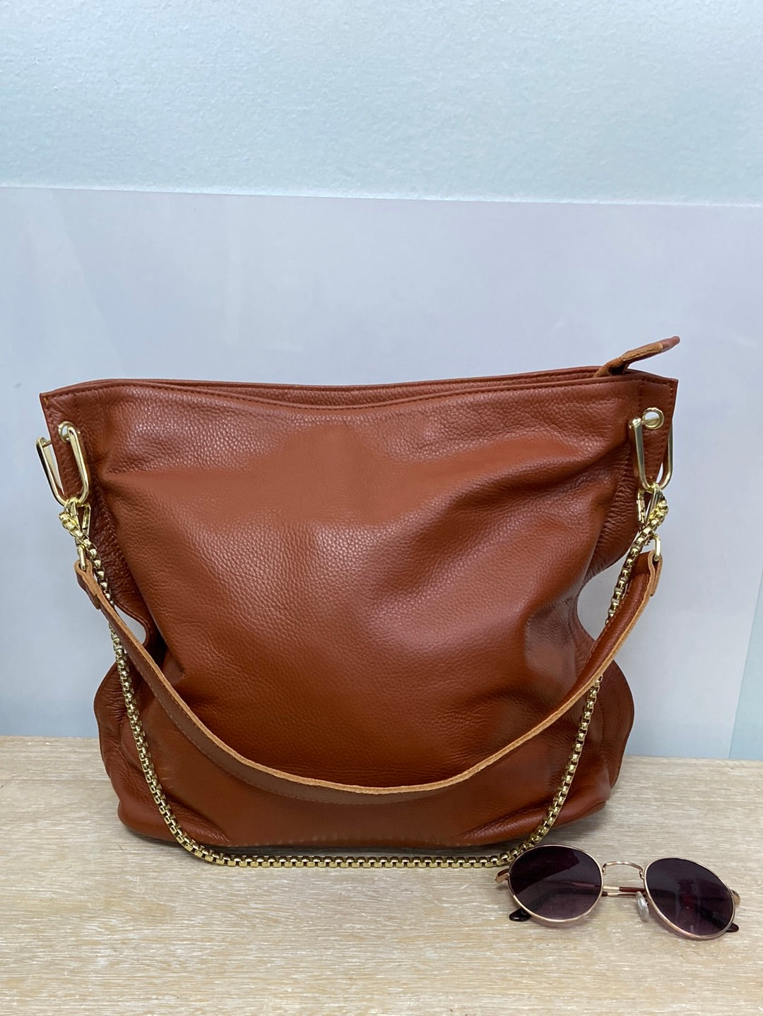 OTHERS. Camel chain bag