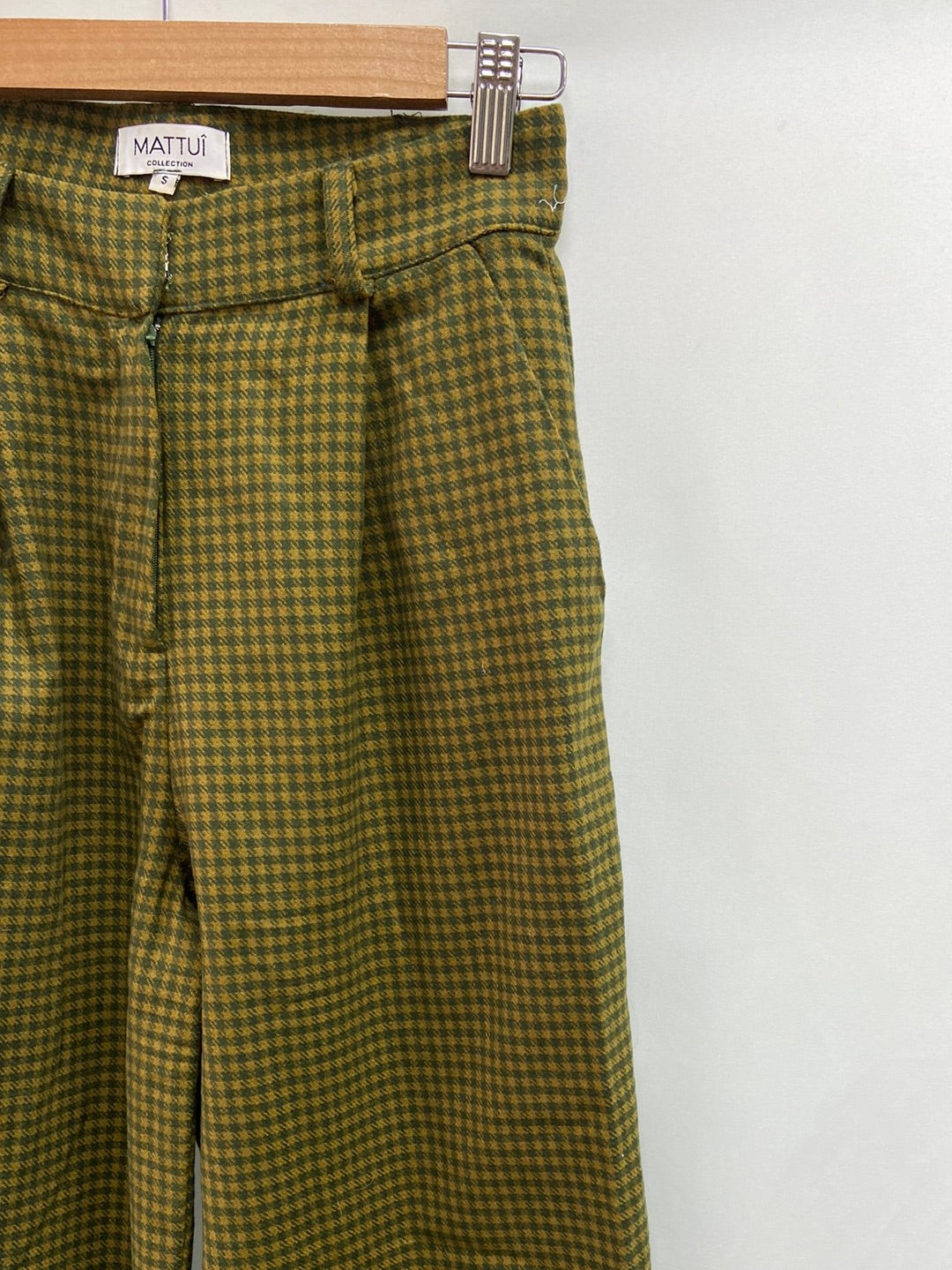 MATTUI.Pantalones verdes pata de gallo anchos T.S