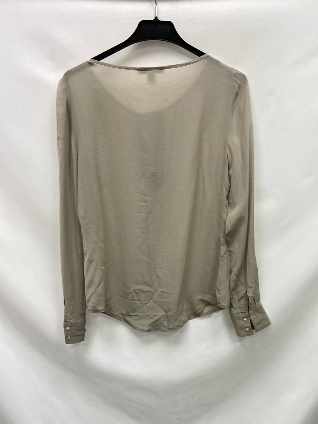 BANANA REPUBLIC.Beige silk blouse T.XS