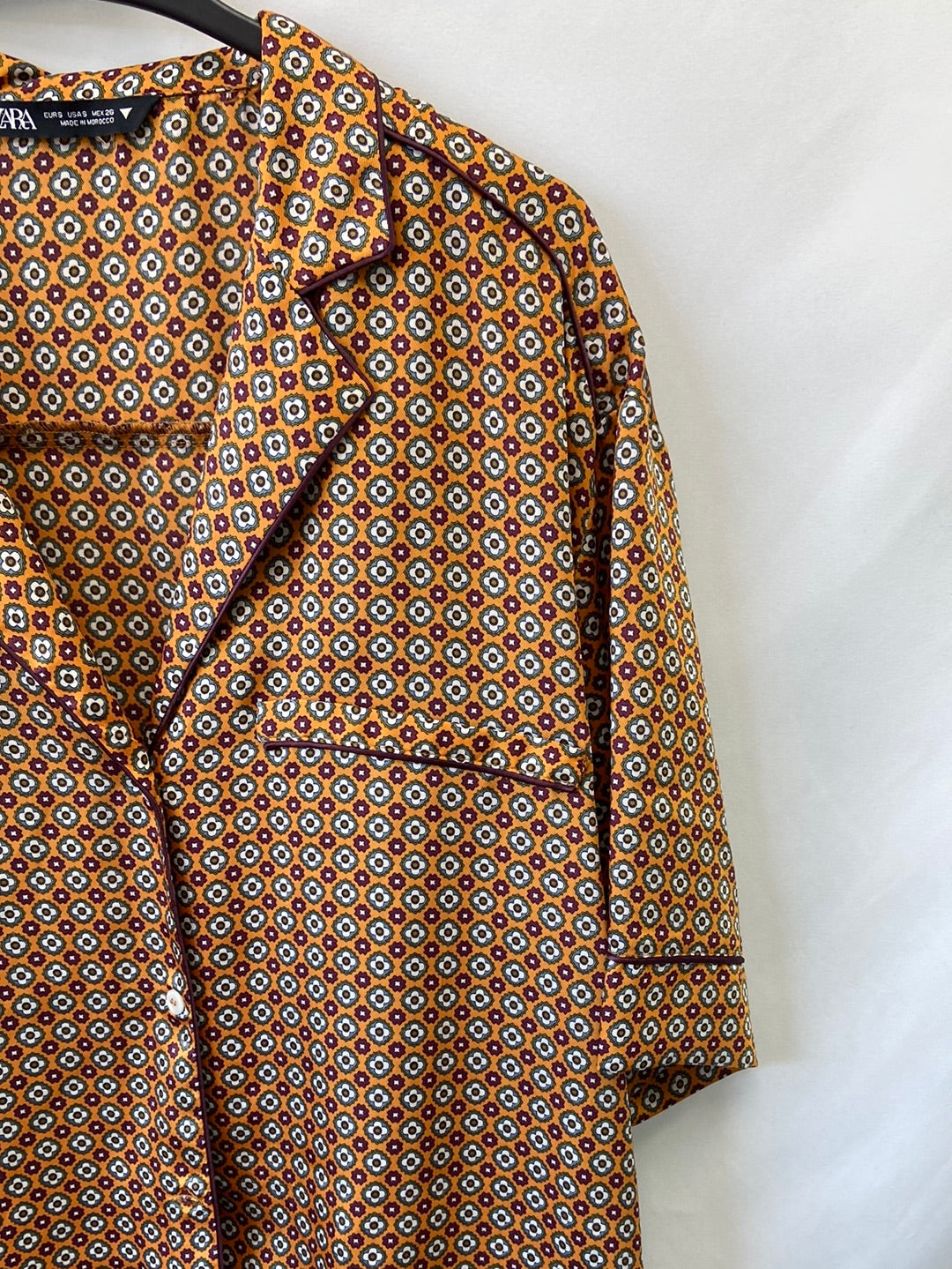 ZARA.Ts retro print pajama blouse