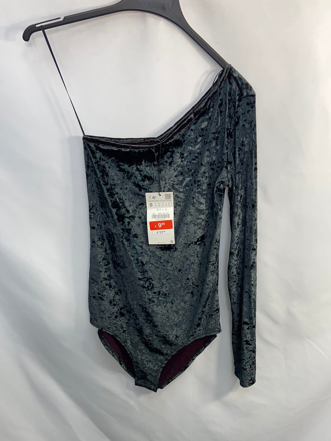 ZARA.Blue-grey velvet bodysuit TS