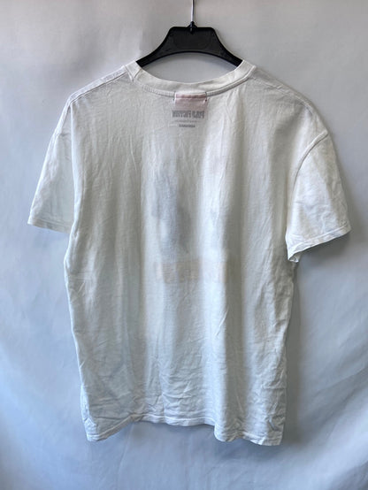 BERSHKA. Camiseta blanca "pulp fiction" T.s