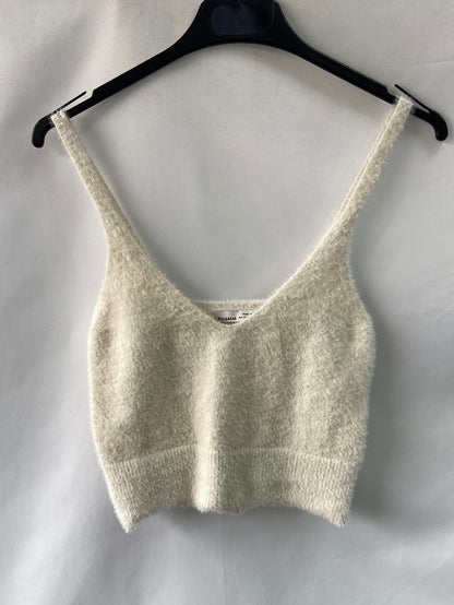 PULL&amp;BEAR. Beige furry knit croptop TM