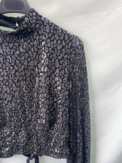 BERSHKA.Top espalda abierta T.M