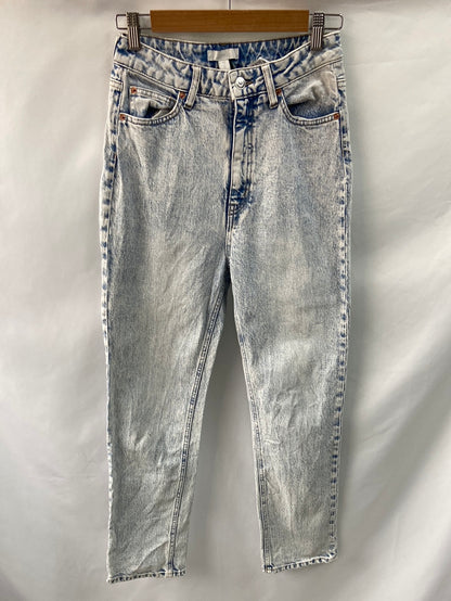 H&amp;M. Light denim pants S.38