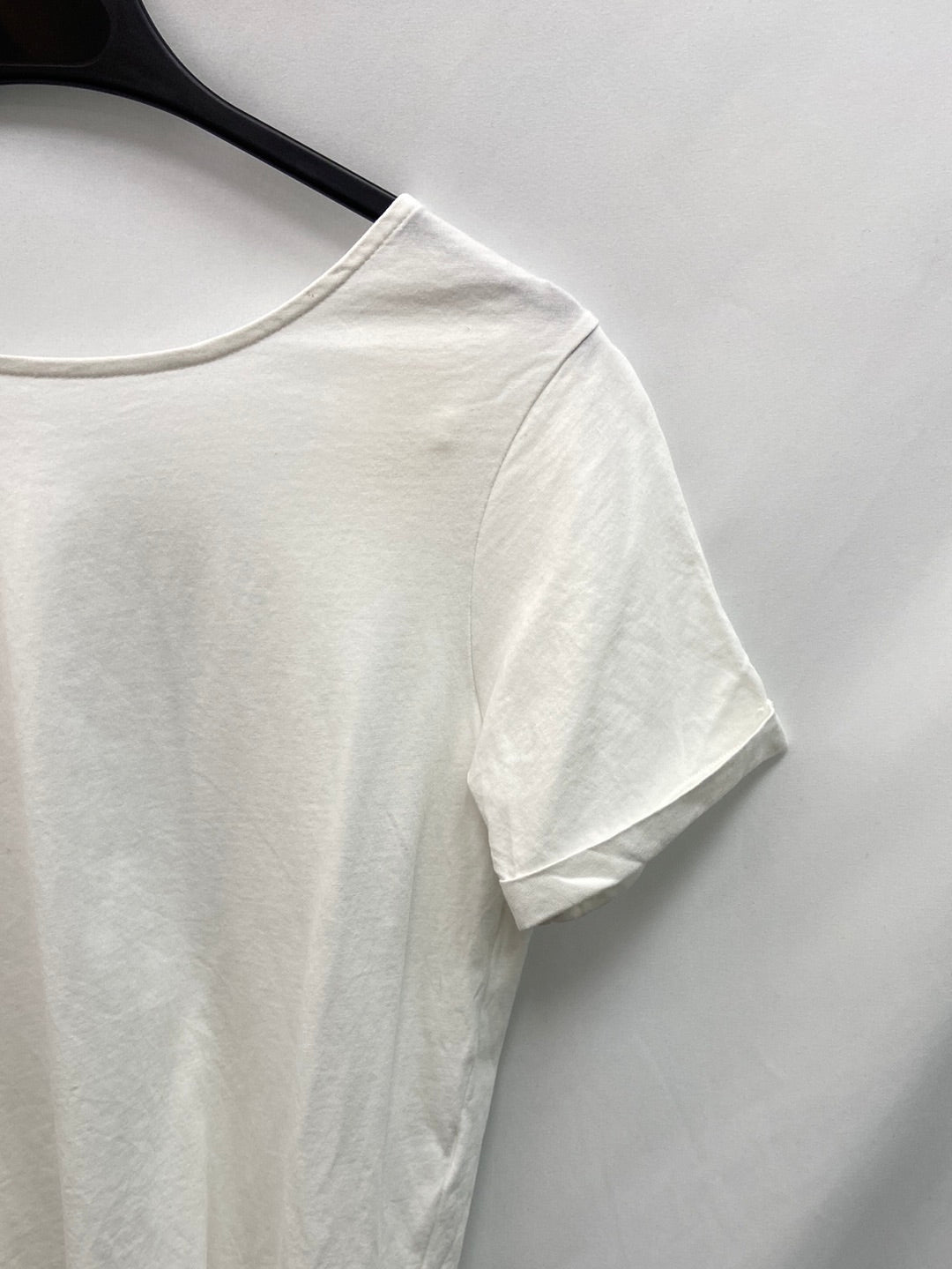 SÉZANE. Open back top Ts