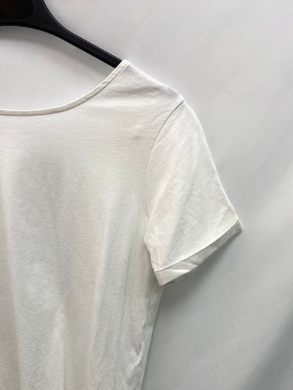 SÉZANE. Open back top Ts