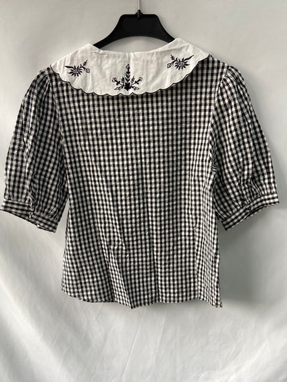 ZARA KIDS.Top cuadros cuello bordado T.13-14