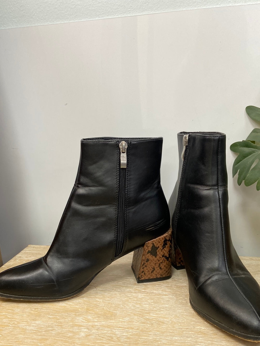 SFERA.Botines negros T.39 (Tara)