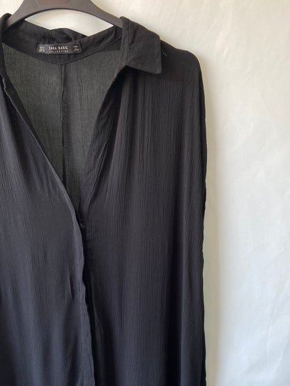 ZARA.Vestido largo negro camisero T.S
