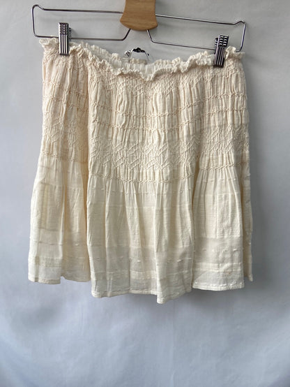 ZARA.Falda corta textura T.M