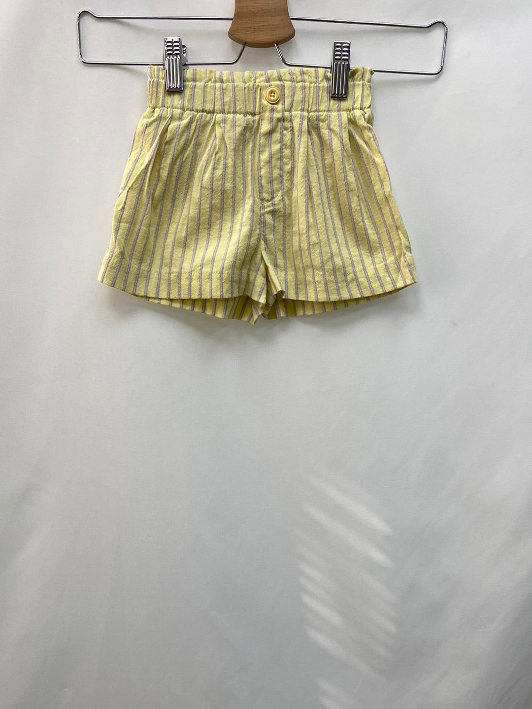ZARA. Striped shorts 9-12 months