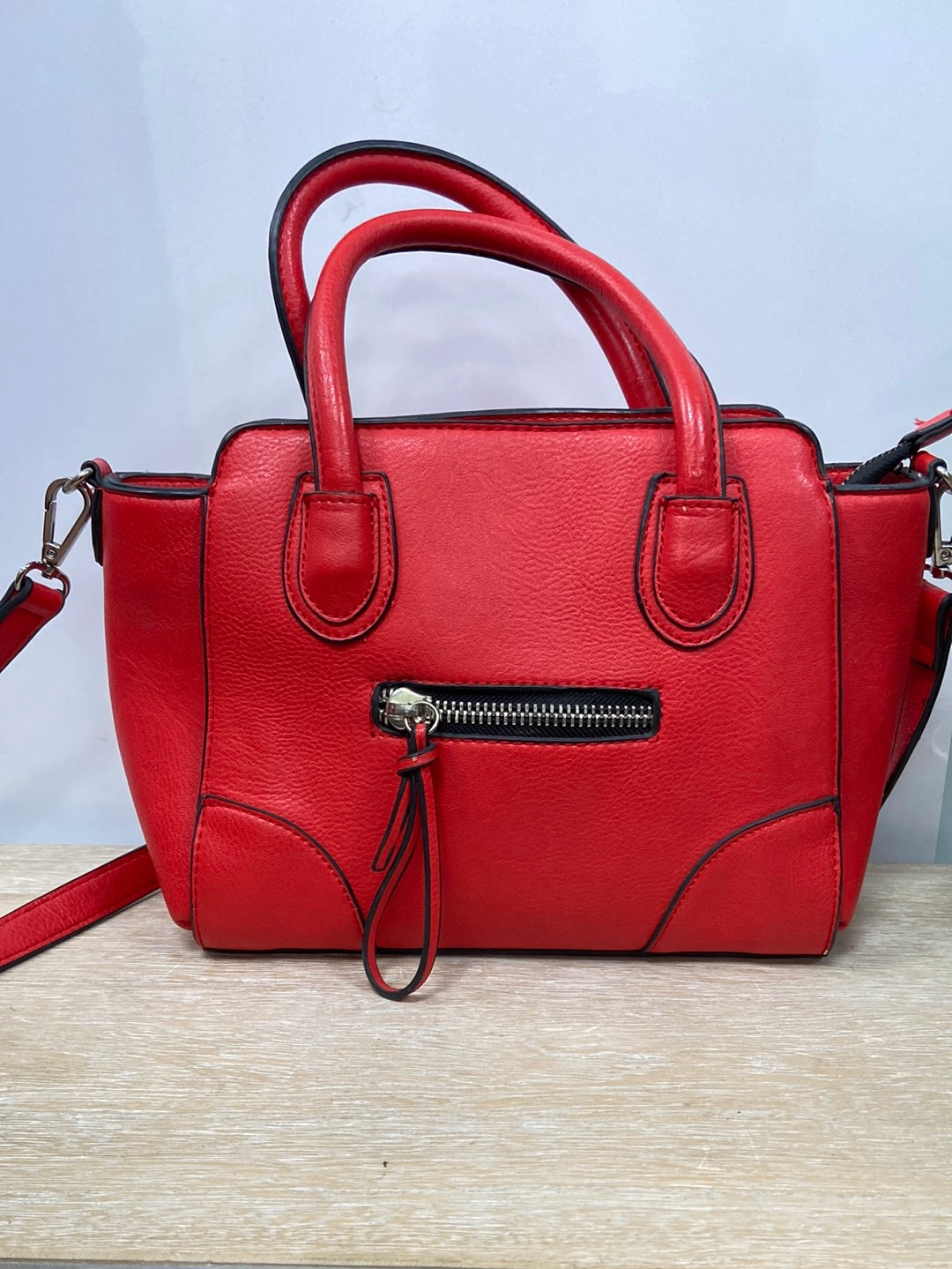 PARFOIS.Bolso rojo polipiel (tara)