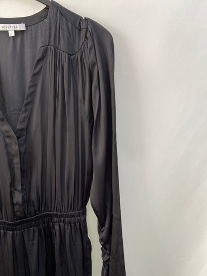 SCALPERS.Mono largo gris T.S