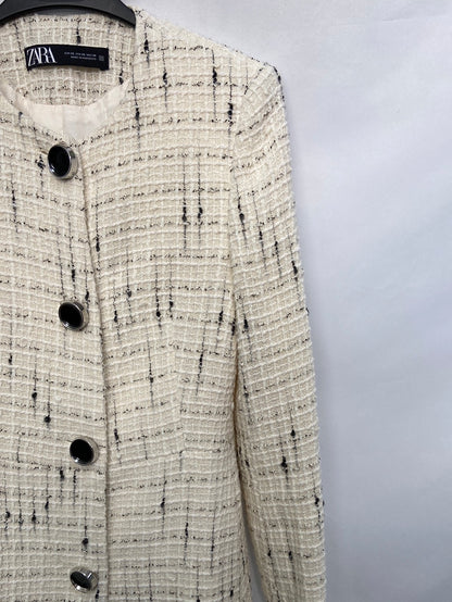 ZARA.Abrigo entallado tweed T.xs