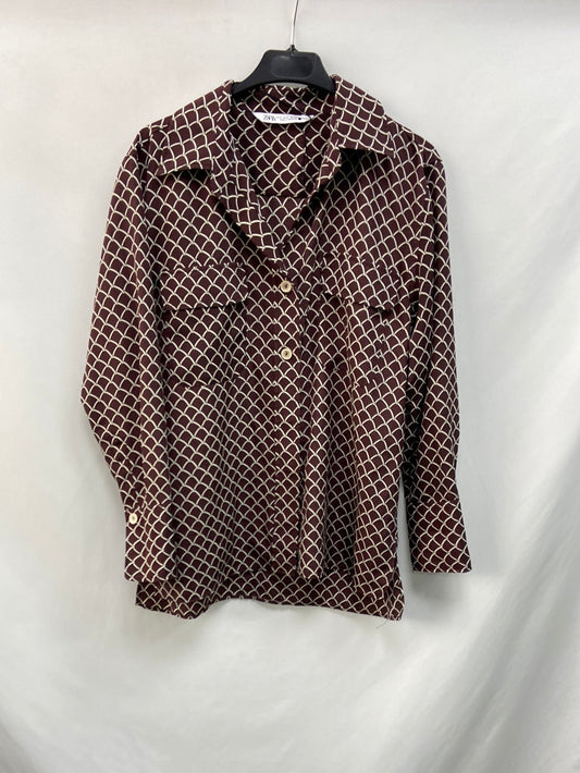 ZARA. Brown Ts print blouse