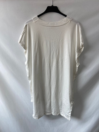 MASSIMO DUTTI.Blusa/camiseta doble textura T.M/L