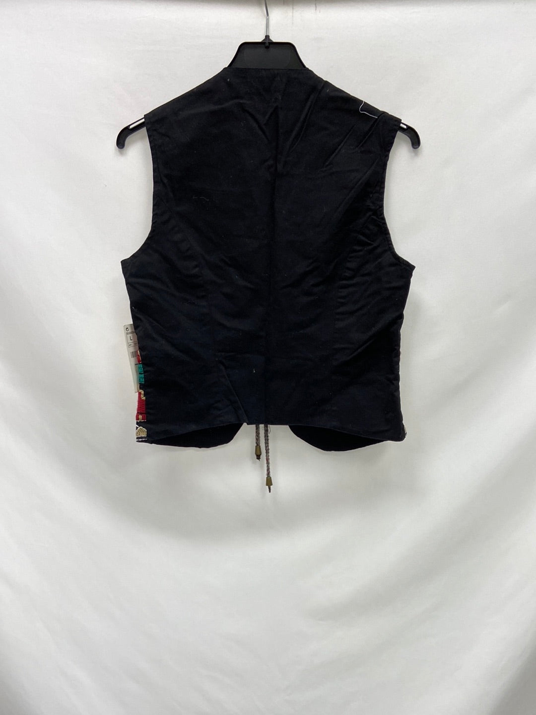 ZARA. Embroidered vest TL (m)