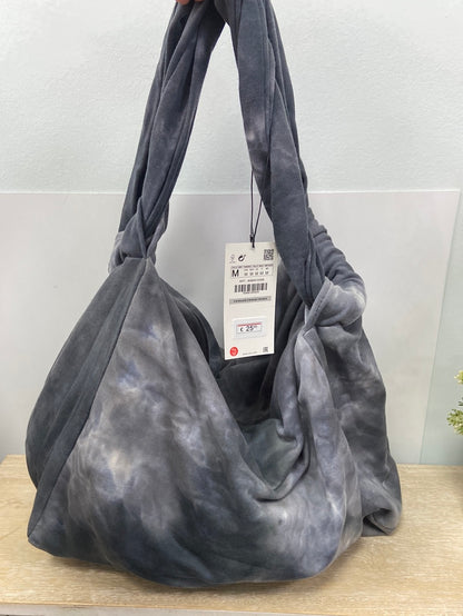 ZARA.Bolso maxi tie dye