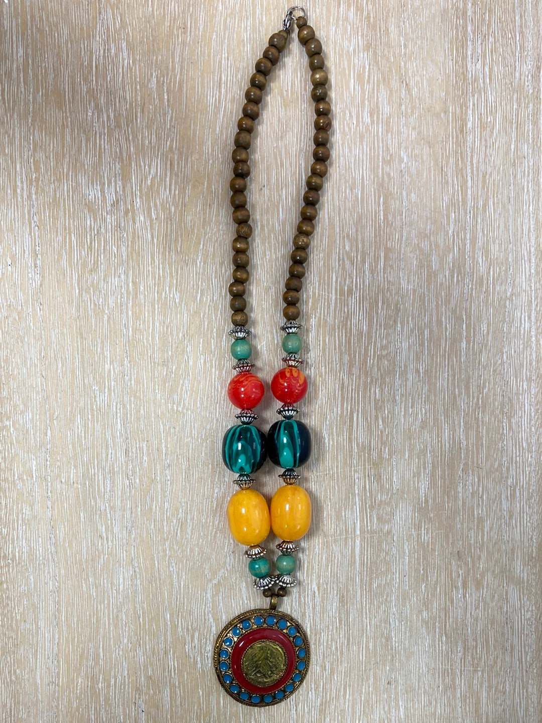 OTRAS.Collar hippie-chic