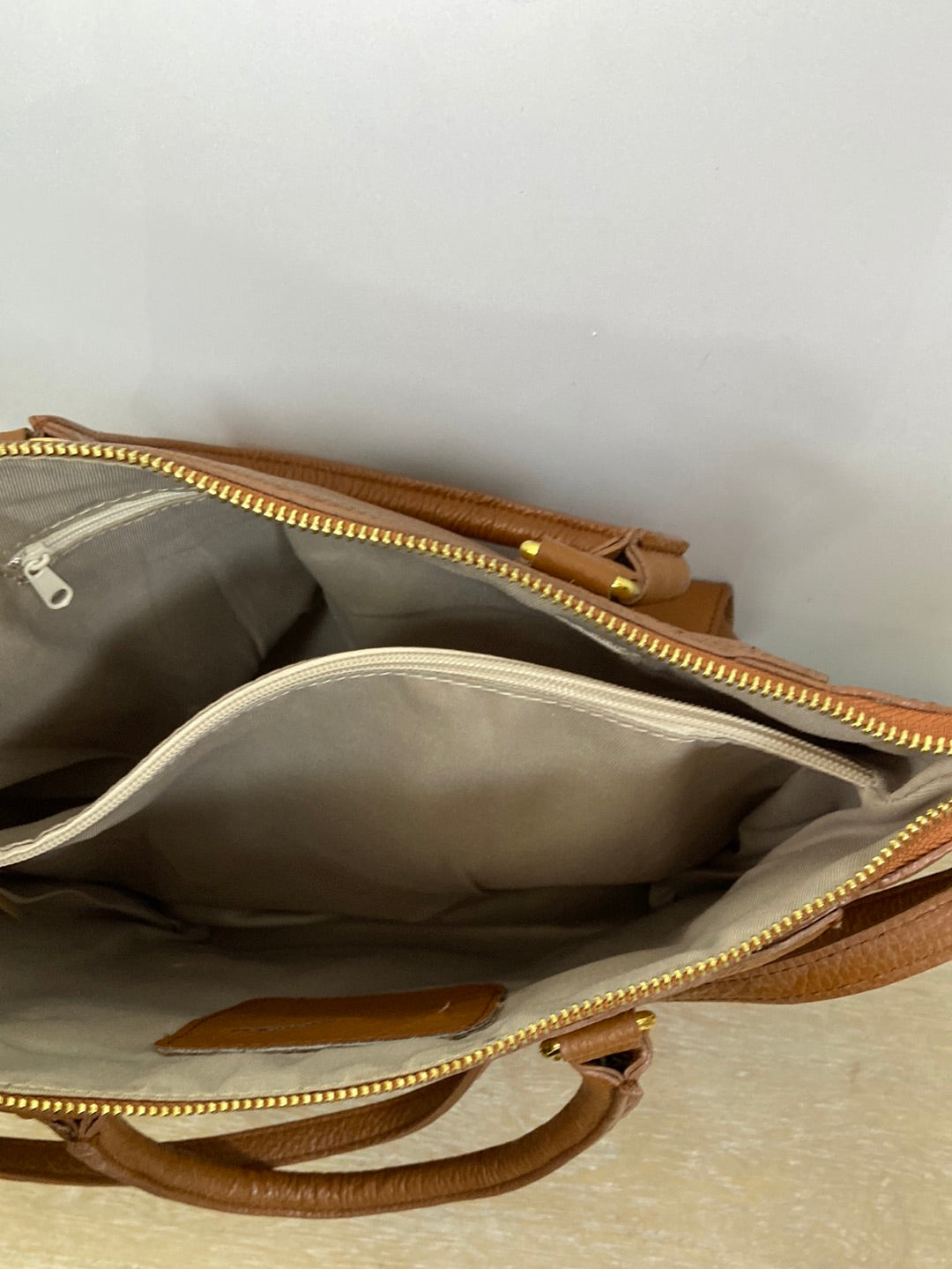 OTHERS. Camel leather bag