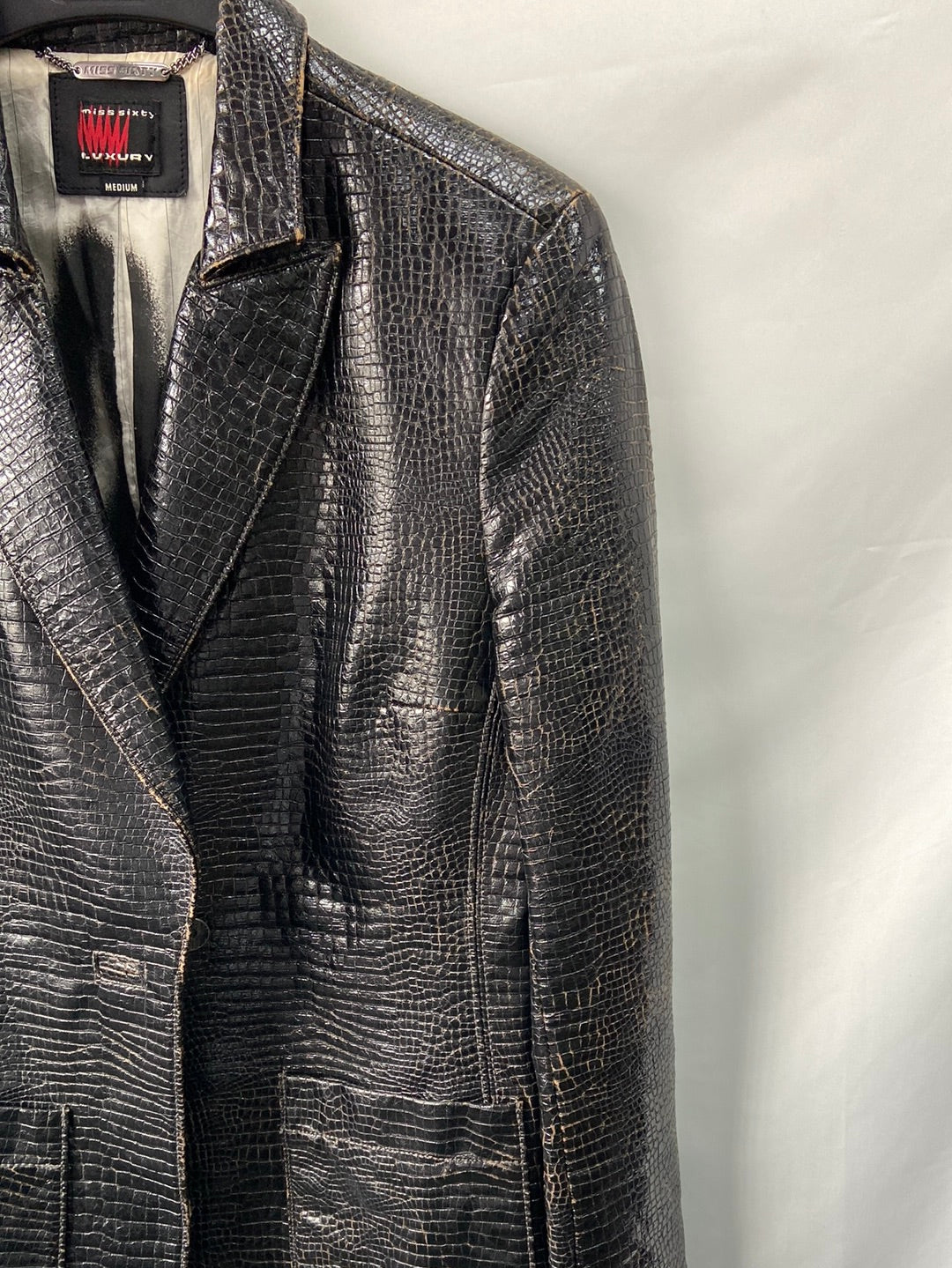 MISS SIXTY. Blazer polipiel efecto cocodrilo T.M