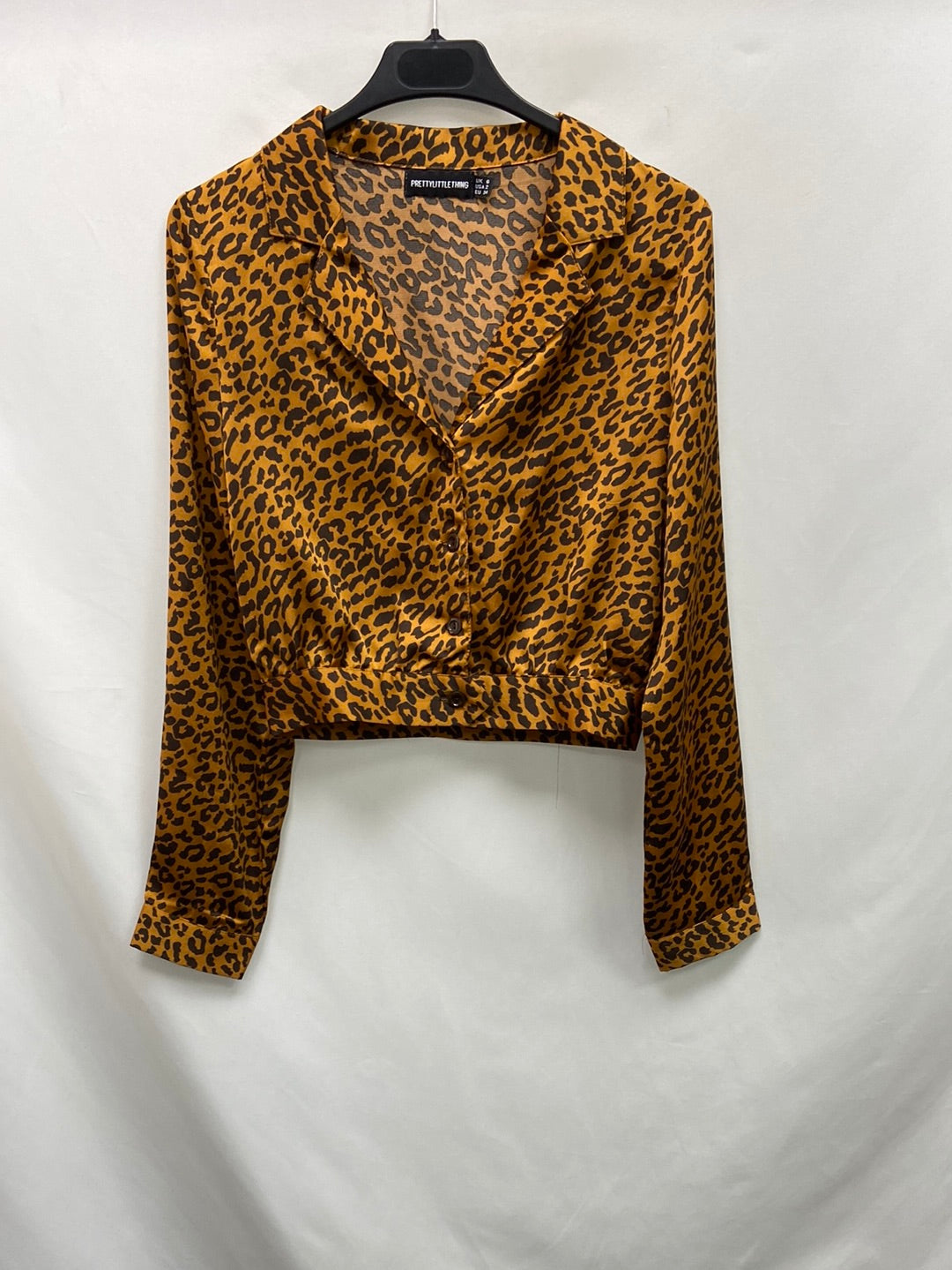 PRETTYLITTLETHINGS.Satin animal print shirt T.34
