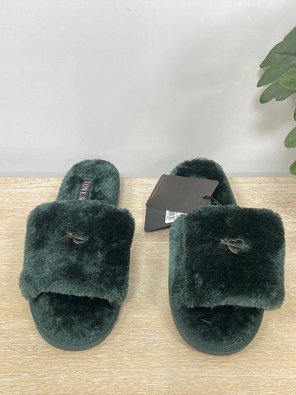 LOVE STORIES.Zapatillas pelito verdes T.37