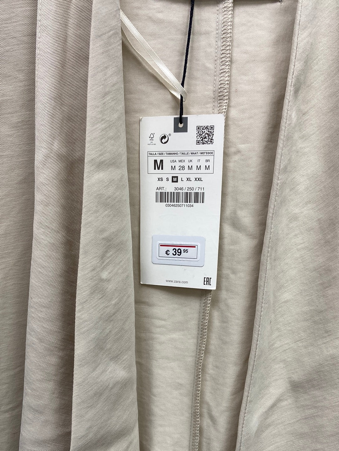 ZARA. Beige fluid jacket TM