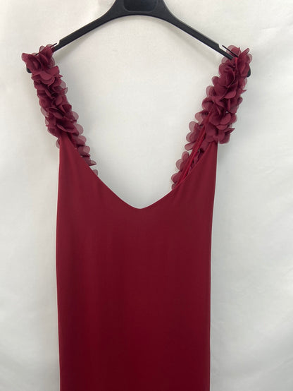 BY CLÉA.Vestido burdeos largo pétalos (36,38)