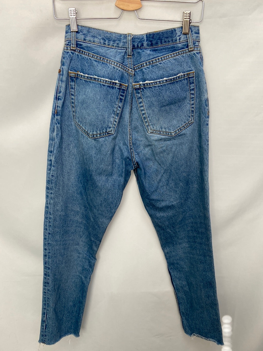 ZARA. Basic straight jeans size 38