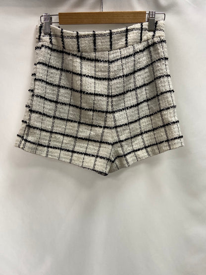 ZARA.Shorts tweed cuadros T.s