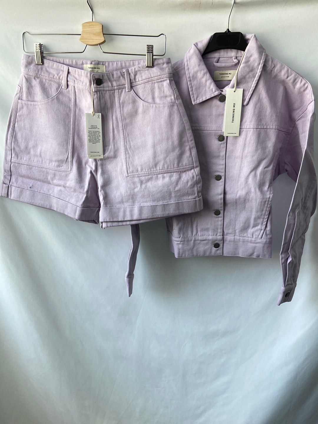 THINKING MU. Cazadora denim lila T.m