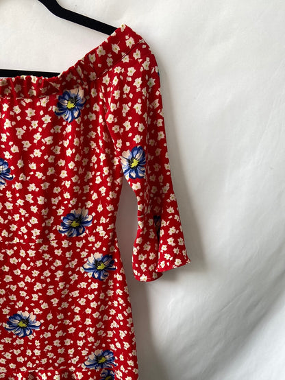 TOPSHOP.Vestido hombros descubiertos T.34