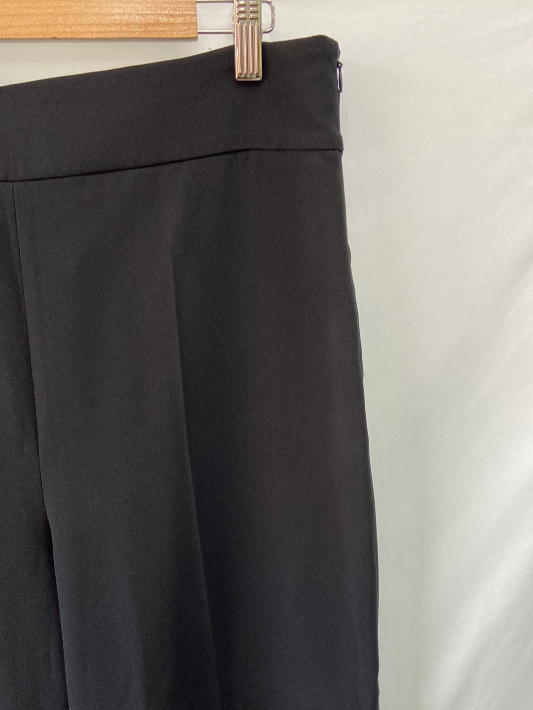 ZARA.Culottes pinza negros T.XL