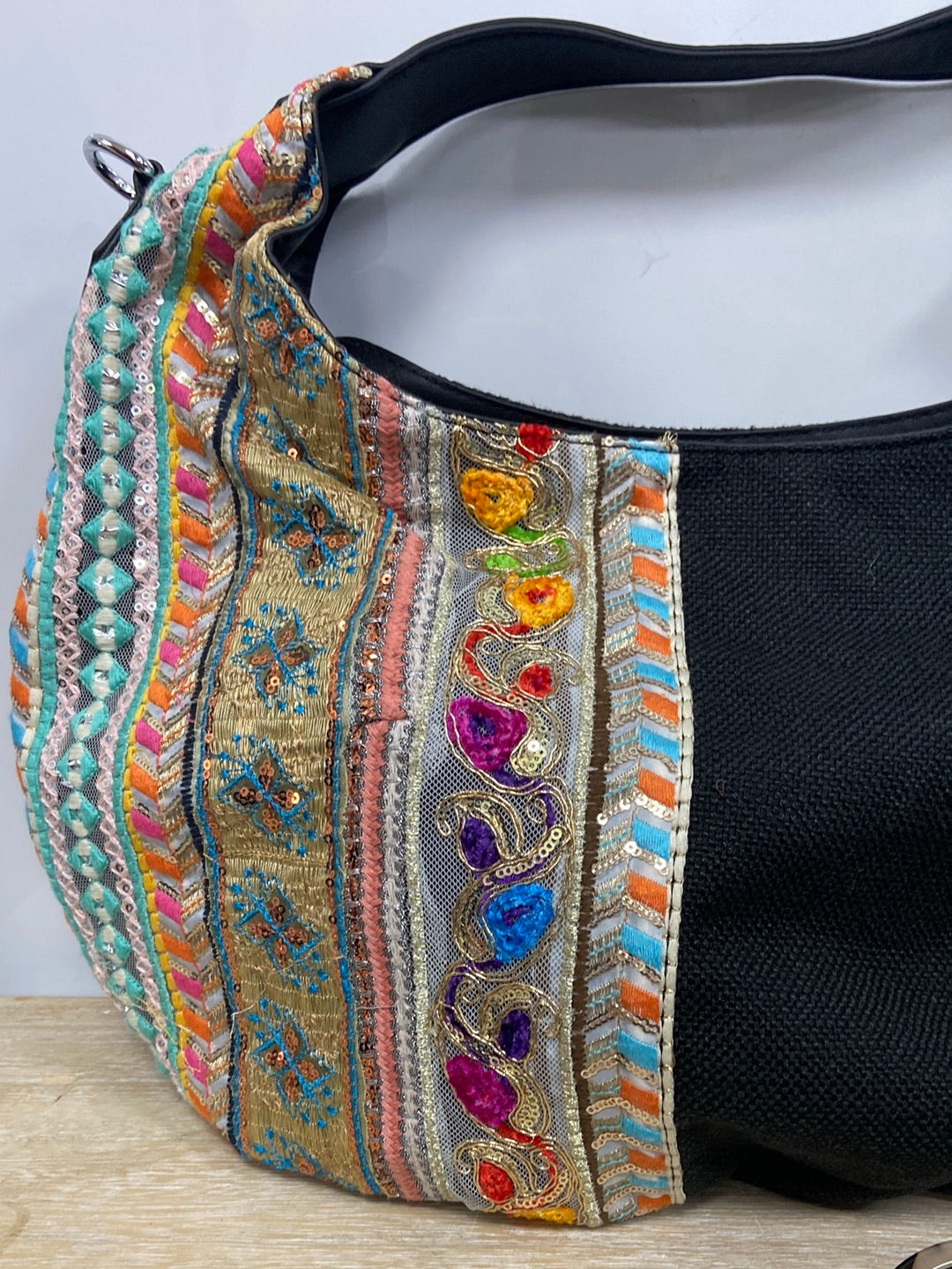 OTHERS. Large bag with short handle