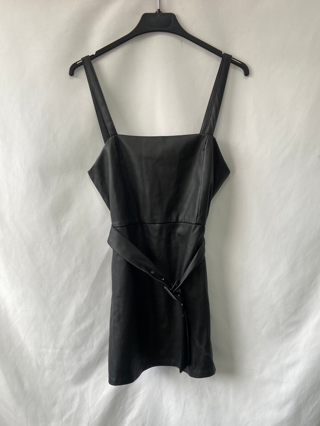 PULL&BEAR. Short faux leather dress TM – Hibuy market