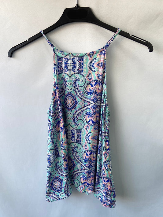 BERSHKA. Top amebas turquesa T.s